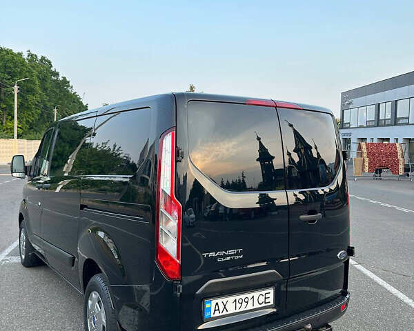 Чорний Форд Транзит Кастом, об'ємом двигуна 2 л та пробігом 140 тис. км за 16200 $, фото 16 на Automoto.ua