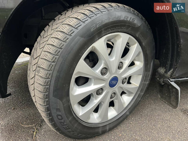 Черный Форд Транзит Кастом, объемом двигателя 2 л и пробегом 199 тыс. км за 14900 $, фото 14 на Automoto.ua