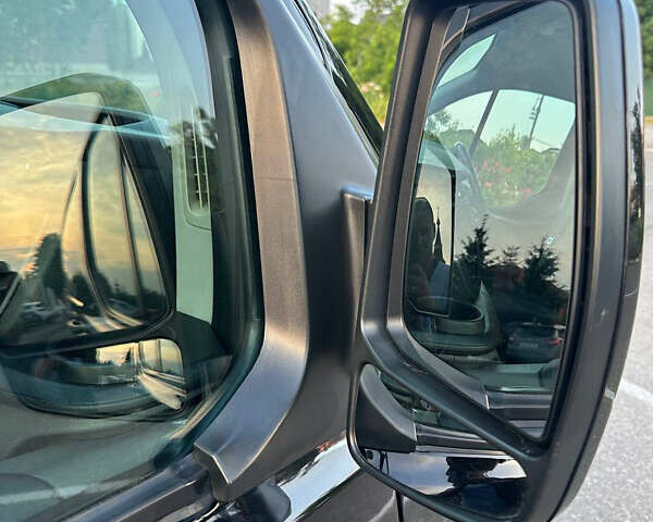 Чорний Форд Транзит Кастом, об'ємом двигуна 2 л та пробігом 140 тис. км за 16200 $, фото 11 на Automoto.ua