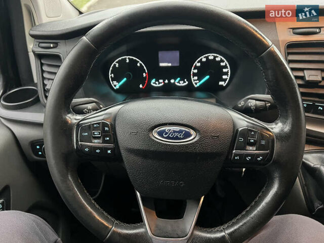 Черный Форд Транзит Кастом, объемом двигателя 2 л и пробегом 199 тыс. км за 14900 $, фото 9 на Automoto.ua