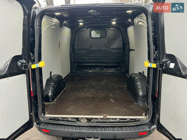 Черный Форд Транзит Кастом, объемом двигателя 2 л и пробегом 199 тыс. км за 13999 $, фото 12 на Automoto.ua
