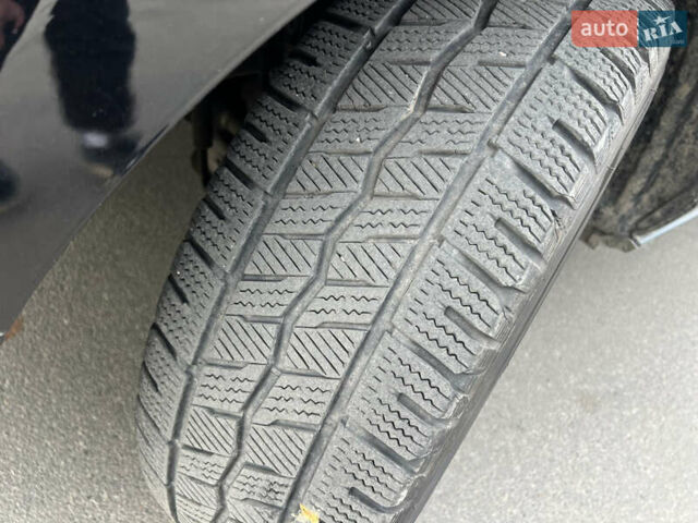 Форд Транзит Кастом 2019 в Киеве на Automoto.ua Черный Форд Транзит Кастом, объемом двигателя 2 л и пробегом 181 тыс. км за 17999 $, фото 24 на Automoto.ua