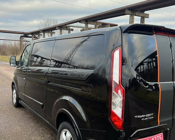 Черный Форд Транзит Кастом, объемом двигателя 2 л и пробегом 173 тыс. км за 20500 $, фото 4 на Automoto.ua