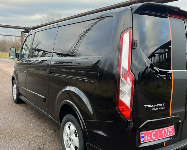 Черный Форд Транзит Кастом, объемом двигателя 2 л и пробегом 173 тыс. км за 20500 $, фото 3 на Automoto.ua