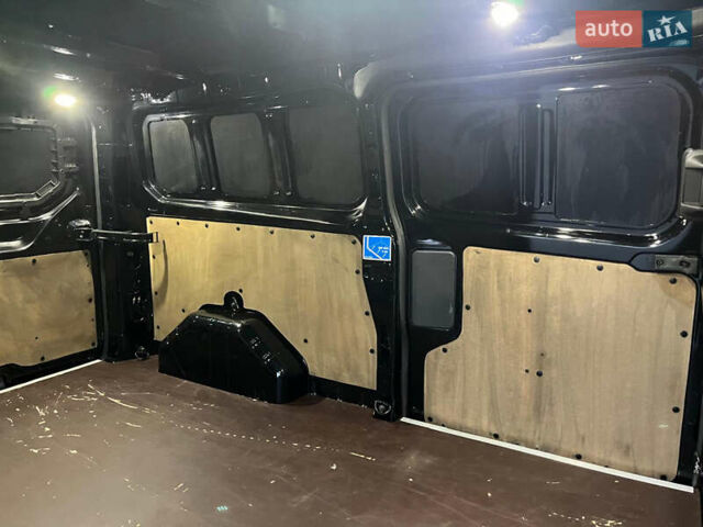 Чорний Форд Транзит Кастом, об'ємом двигуна 2 л та пробігом 146 тис. км за 20500 $, фото 40 на Automoto.ua