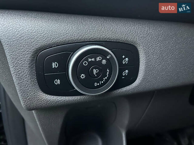 Чорний Форд Транзит Кастом, об'ємом двигуна 2 л та пробігом 146 тис. км за 20500 $, фото 69 на Automoto.ua