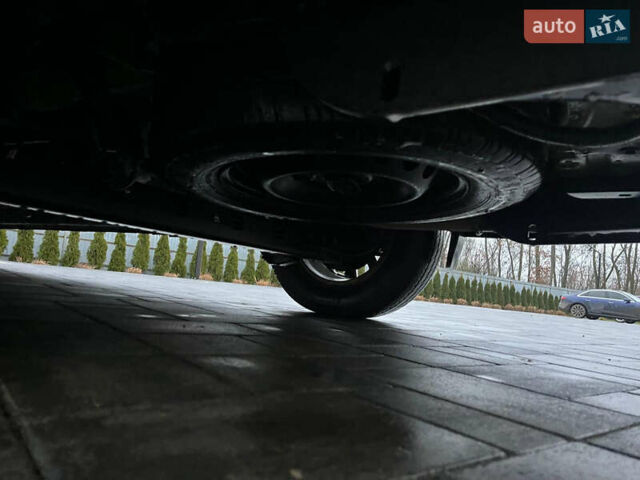 Чорний Форд Транзит Кастом, об'ємом двигуна 2 л та пробігом 146 тис. км за 20500 $, фото 22 на Automoto.ua