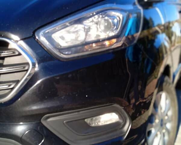 Черный Форд Транзит Кастом, объемом двигателя 2 л и пробегом 412 тыс. км за 13300 $, фото 19 на Automoto.ua