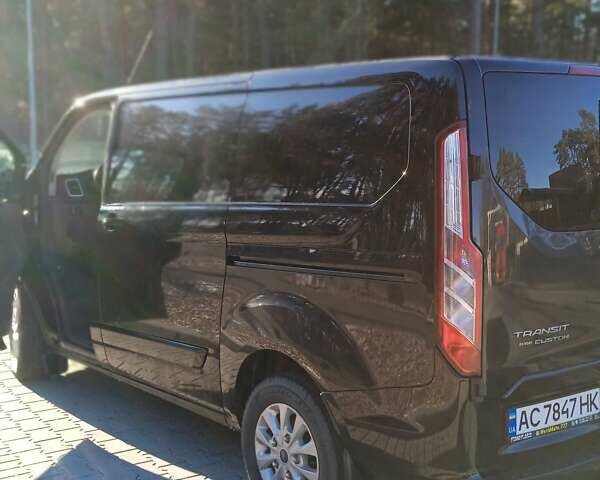 Черный Форд Транзит Кастом, объемом двигателя 2 л и пробегом 412 тыс. км за 13300 $, фото 7 на Automoto.ua