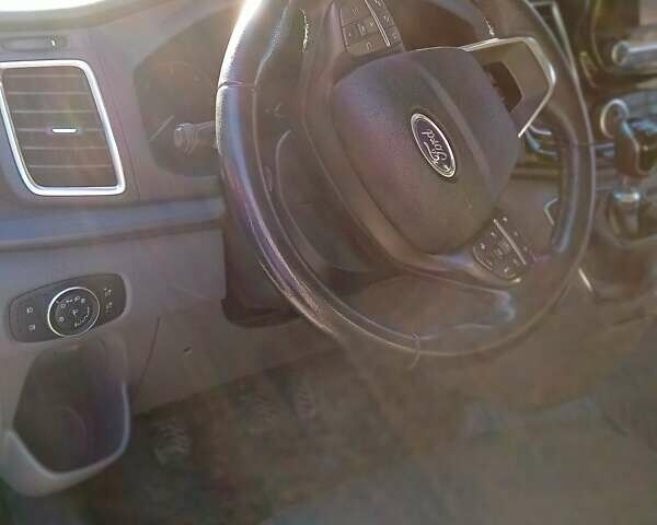 Черный Форд Транзит Кастом, объемом двигателя 2 л и пробегом 412 тыс. км за 13300 $, фото 13 на Automoto.ua