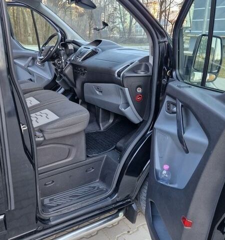 Черный Форд Транзит Кастом, объемом двигателя 2.2 л и пробегом 209 тыс. км за 14900 $, фото 24 на Automoto.ua