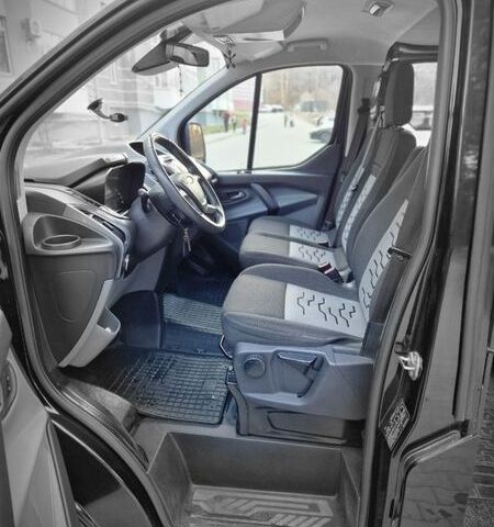 Черный Форд Транзит Кастом, объемом двигателя 2.2 л и пробегом 209 тыс. км за 14900 $, фото 14 на Automoto.ua