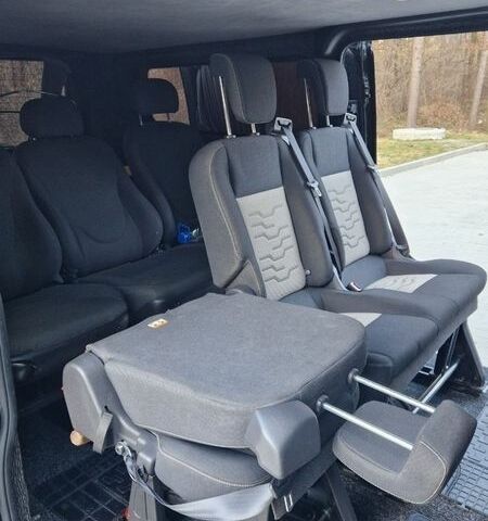 Черный Форд Транзит Кастом, объемом двигателя 2.2 л и пробегом 209 тыс. км за 14900 $, фото 35 на Automoto.ua