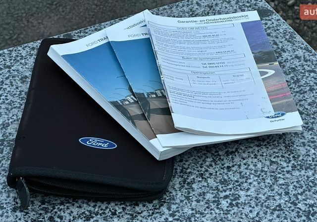 Черный Форд Транзит Кастом, объемом двигателя 2.2 л и пробегом 222 тыс. км за 16499 $, фото 110 на Automoto.ua