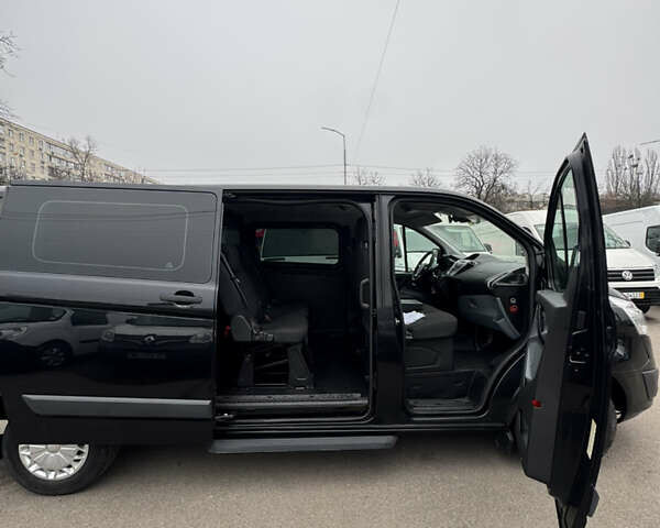 Чорний Форд Транзит Кастом, об'ємом двигуна 2.2 л та пробігом 206 тис. км за 17200 $, фото 1 на Automoto.ua