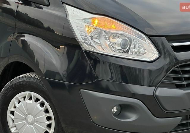 Черный Форд Транзит Кастом, объемом двигателя 2.2 л и пробегом 222 тыс. км за 16499 $, фото 17 на Automoto.ua