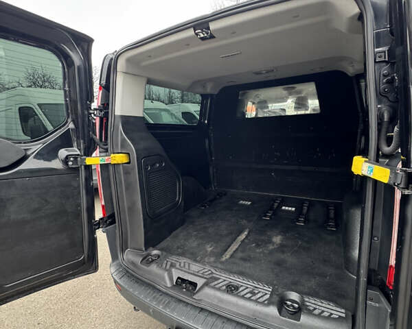 Чорний Форд Транзит Кастом, об'ємом двигуна 2.2 л та пробігом 206 тис. км за 17200 $, фото 2 на Automoto.ua