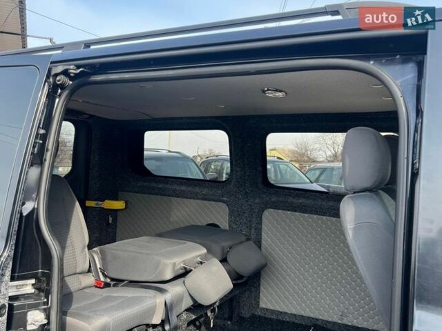 Чорний Форд Транзит Кастом, об'ємом двигуна 2.2 л та пробігом 280 тис. км за 12800 $, фото 7 на Automoto.ua
