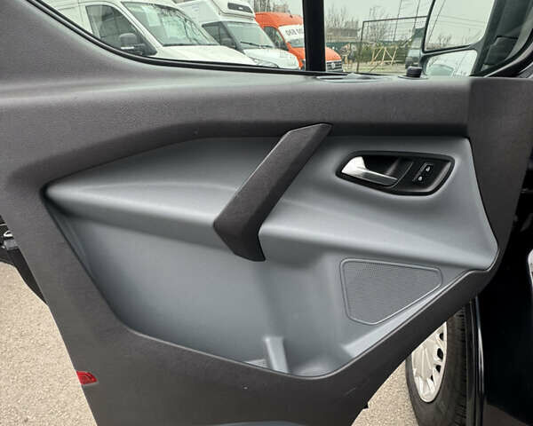 Чорний Форд Транзит Кастом, об'ємом двигуна 2.2 л та пробігом 206 тис. км за 17200 $, фото 13 на Automoto.ua