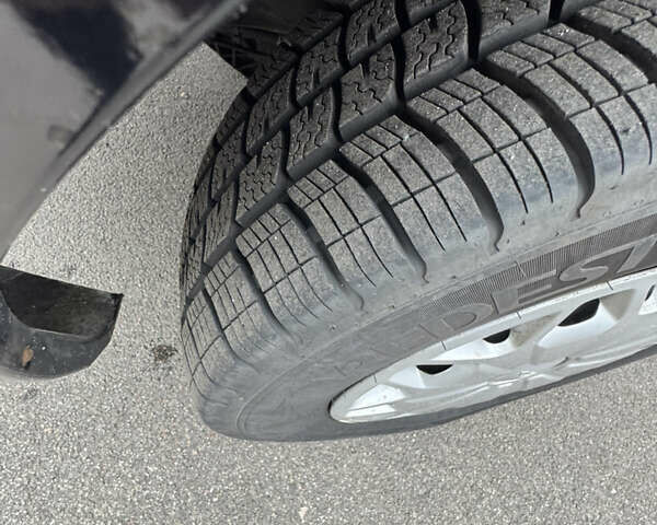 Чорний Форд Транзит Кастом, об'ємом двигуна 2.2 л та пробігом 206 тис. км за 17200 $, фото 25 на Automoto.ua