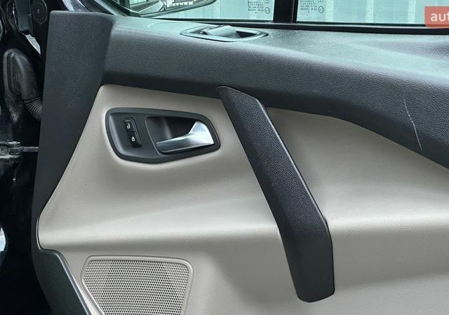 Черный Форд Транзит Кастом, объемом двигателя 2.2 л и пробегом 222 тыс. км за 16499 $, фото 91 на Automoto.ua