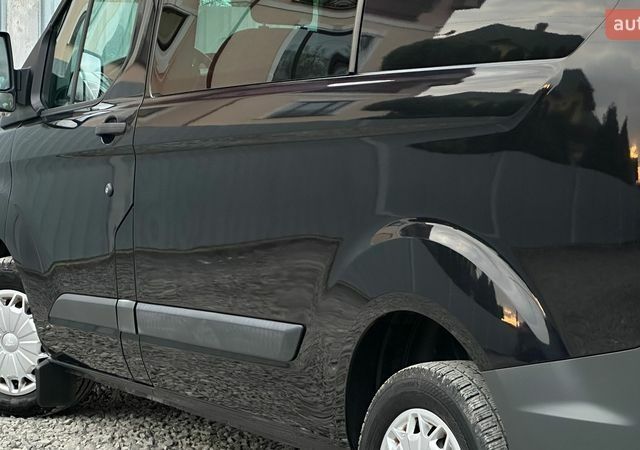 Черный Форд Транзит Кастом, объемом двигателя 2.2 л и пробегом 222 тыс. км за 16499 $, фото 56 на Automoto.ua