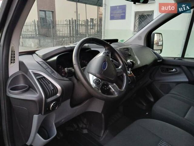 Черный Форд Транзит Кастом, объемом двигателя 2.2 л и пробегом 217 тыс. км за 16999 $, фото 31 на Automoto.ua