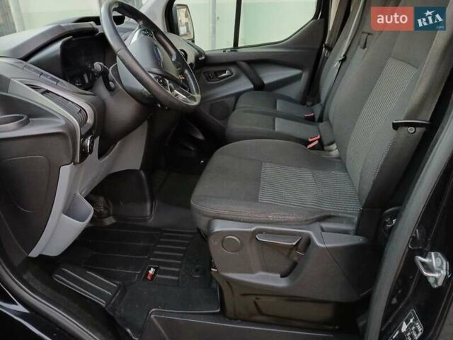 Черный Форд Транзит Кастом, объемом двигателя 2.2 л и пробегом 217 тыс. км за 16999 $, фото 32 на Automoto.ua