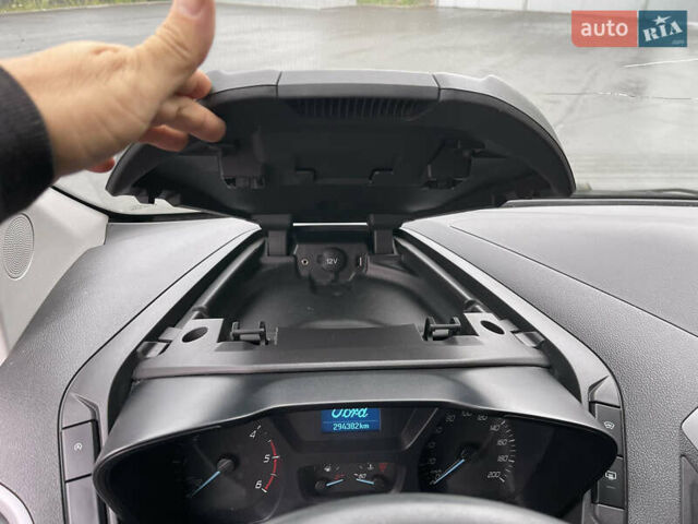 Чорний Форд Транзит Кастом, об'ємом двигуна 2.2 л та пробігом 294 тис. км за 10900 $, фото 22 на Automoto.ua