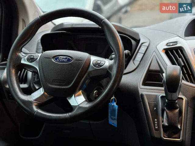 Чорний Форд Транзит Кастом, об'ємом двигуна 2 л та пробігом 231 тис. км за 25000 $, фото 39 на Automoto.ua