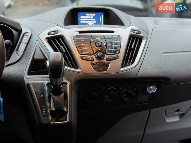 Чорний Форд Транзит Кастом, об'ємом двигуна 2 л та пробігом 231 тис. км за 25000 $, фото 38 на Automoto.ua