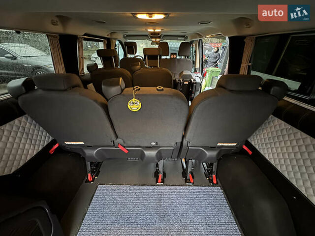 Чорний Форд Транзит Кастом, об'ємом двигуна 2 л та пробігом 231 тис. км за 25000 $, фото 34 на Automoto.ua