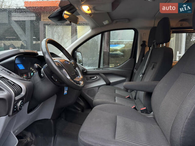 Чорний Форд Транзит Кастом, об'ємом двигуна 2 л та пробігом 231 тис. км за 25000 $, фото 37 на Automoto.ua