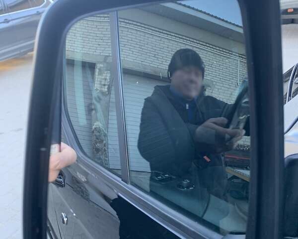 Чорний Форд Транзит Кастом, об'ємом двигуна 2 л та пробігом 215 тис. км за 22150 $, фото 76 на Automoto.ua