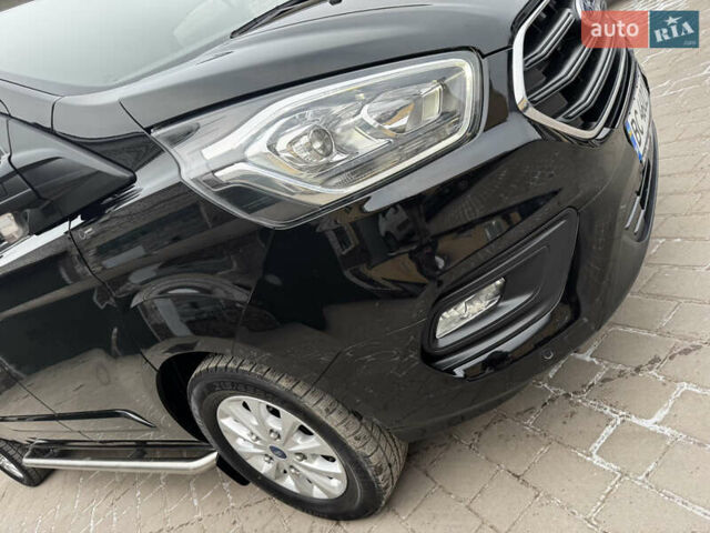 Чорний Форд Транзит Кастом, об'ємом двигуна 2 л та пробігом 215 тис. км за 22150 $, фото 35 на Automoto.ua