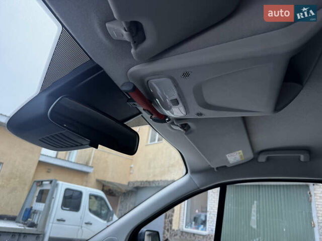 Чорний Форд Транзит Кастом, об'ємом двигуна 2 л та пробігом 215 тис. км за 22150 $, фото 60 на Automoto.ua