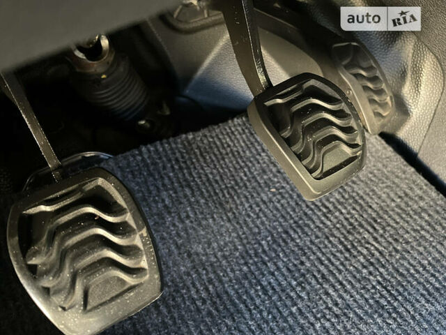 Форд Transit Custom груз., объемом двигателя 2 л и пробегом 50 тыс. км за 18000 $, фото 15 на Automoto.ua
