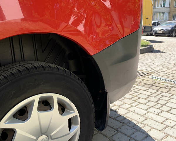 Червоний Форд Транзит Кастом, об'ємом двигуна 2.2 л та пробігом 225 тис. км за 11000 $, фото 6 на Automoto.ua