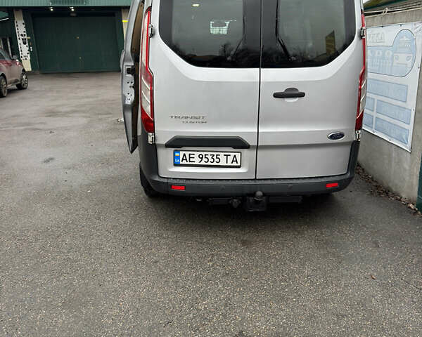 Форд Транзит Кастом, объемом двигателя 2.2 л и пробегом 330 тыс. км за 10500 $, фото 17 на Automoto.ua