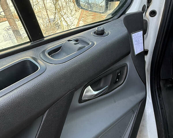 Форд Транзит Кастом, объемом двигателя 2 л и пробегом 155 тыс. км за 13999 $, фото 10 на Automoto.ua