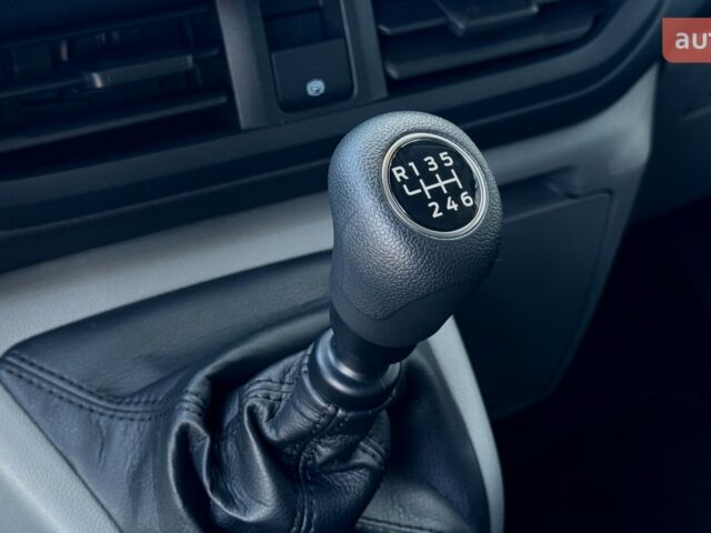 Форд Транзит Кастом, об'ємом двигуна 2 л та пробігом 0 тис. км за 52587 $, фото 32 на Automoto.ua