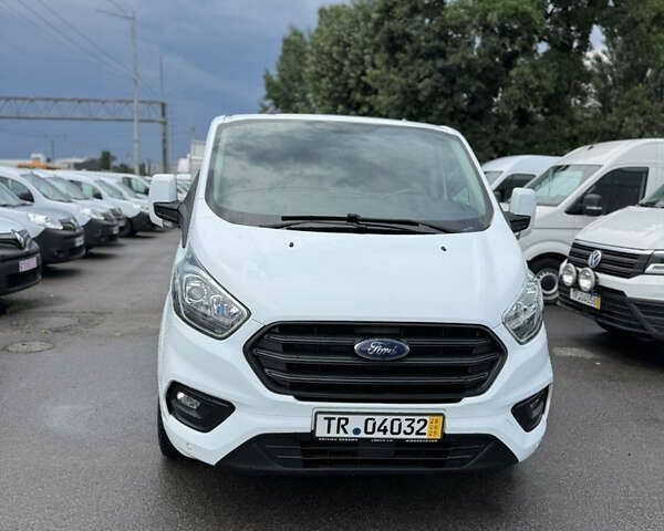 Форд Транзит Кастом, об'ємом двигуна 2 л та пробігом 194 тис. км за 17500 $, фото 2 на Automoto.ua