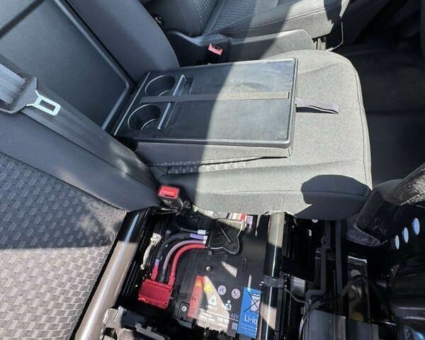 Форд Транзит Кастом, об'ємом двигуна 2 л та пробігом 211 тис. км за 18900 $, фото 26 на Automoto.ua