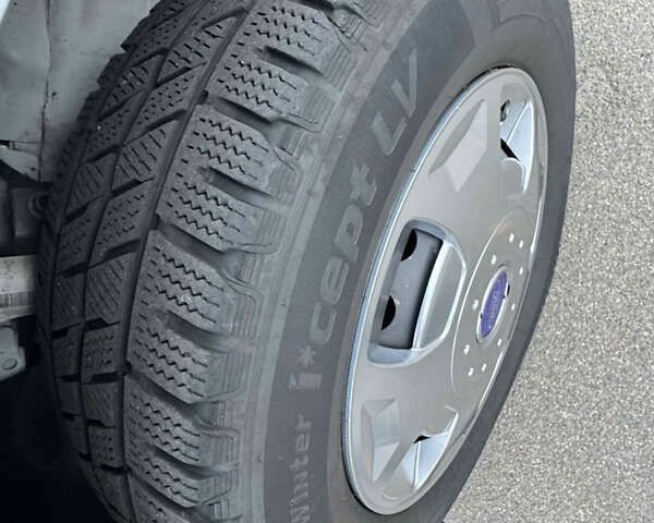 Форд Транзит Кастом, об'ємом двигуна 0 л та пробігом 217 тис. км за 19500 $, фото 11 на Automoto.ua