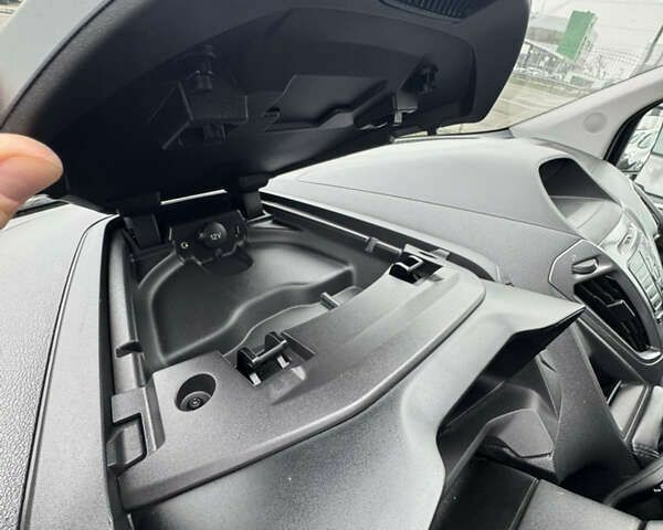 Форд Транзит Кастом, объемом двигателя 2.2 л и пробегом 206 тыс. км за 17200 $, фото 22 на Automoto.ua