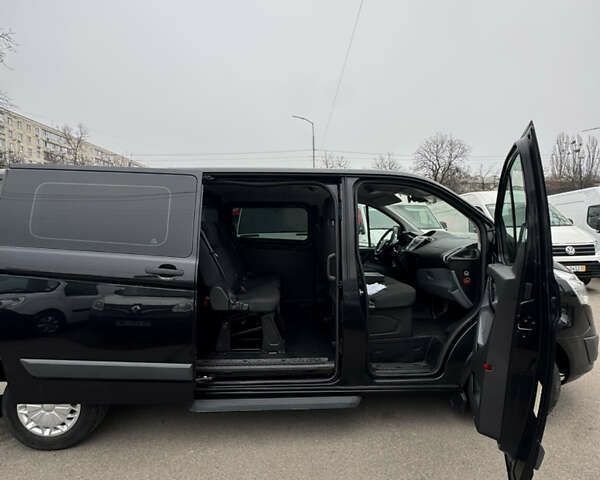 Форд Транзит Кастом, объемом двигателя 2.2 л и пробегом 206 тыс. км за 17200 $, фото 1 на Automoto.ua