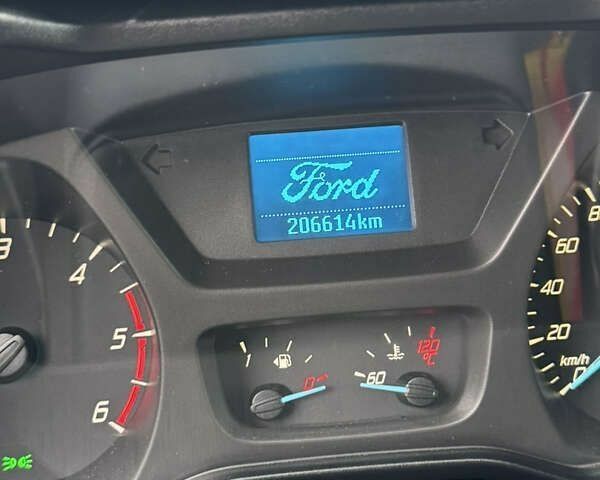 Форд Транзит Кастом, объемом двигателя 2.2 л и пробегом 206 тыс. км за 17200 $, фото 16 на Automoto.ua