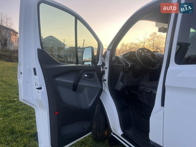 Форд Транзит Кастом, объемом двигателя 0 л и пробегом 208 тыс. км за 15300 $, фото 13 на Automoto.ua