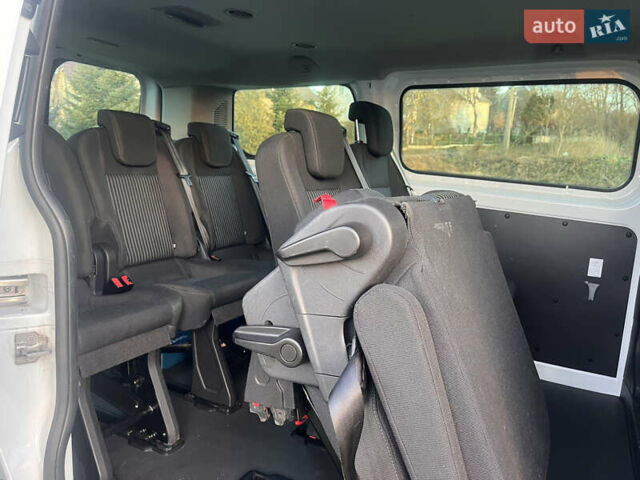 Форд Транзит Кастом, объемом двигателя 0 л и пробегом 208 тыс. км за 15300 $, фото 25 на Automoto.ua