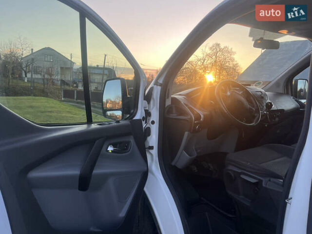 Форд Транзит Кастом, объемом двигателя 0 л и пробегом 208 тыс. км за 15300 $, фото 14 на Automoto.ua